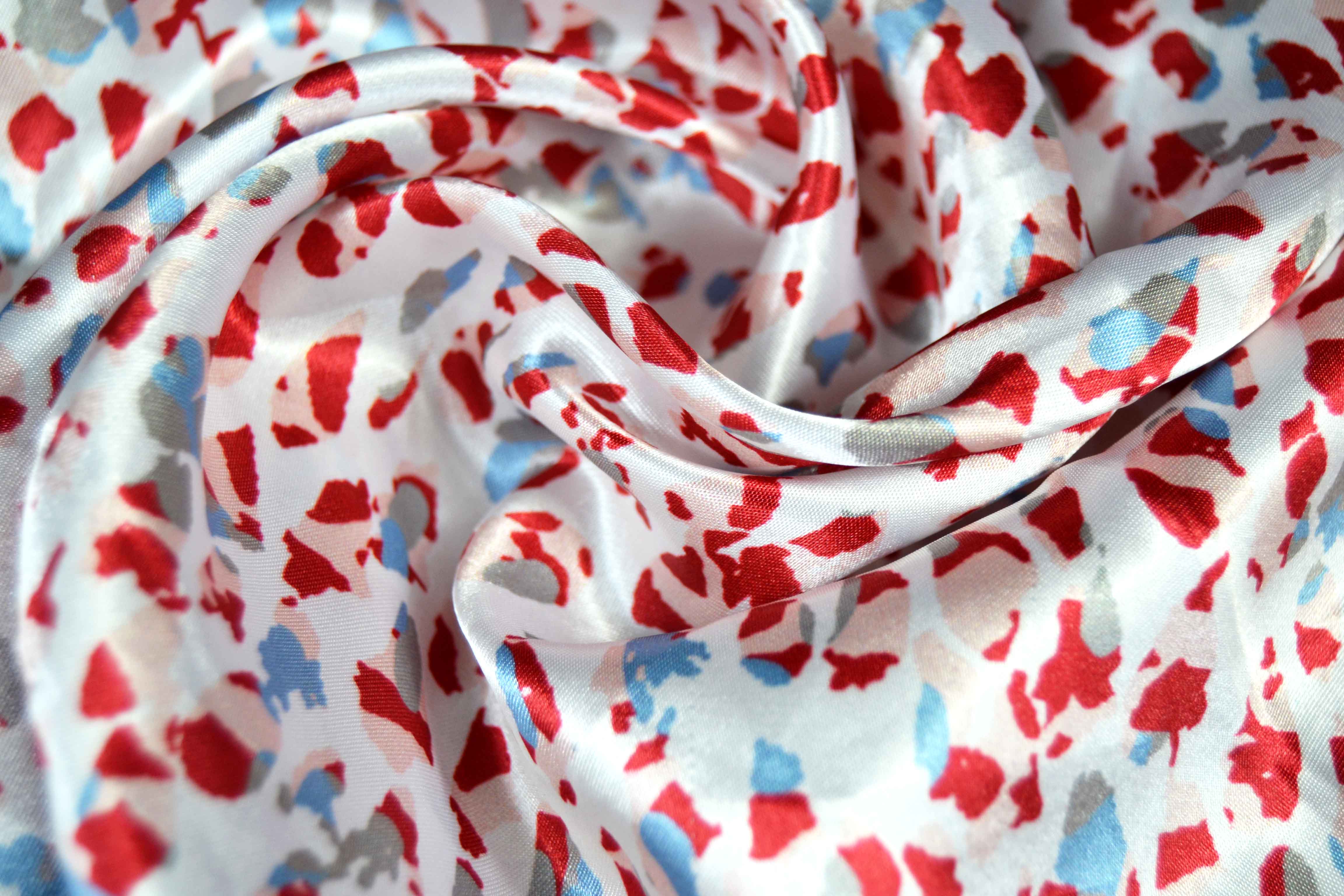 polyester satin.jpg