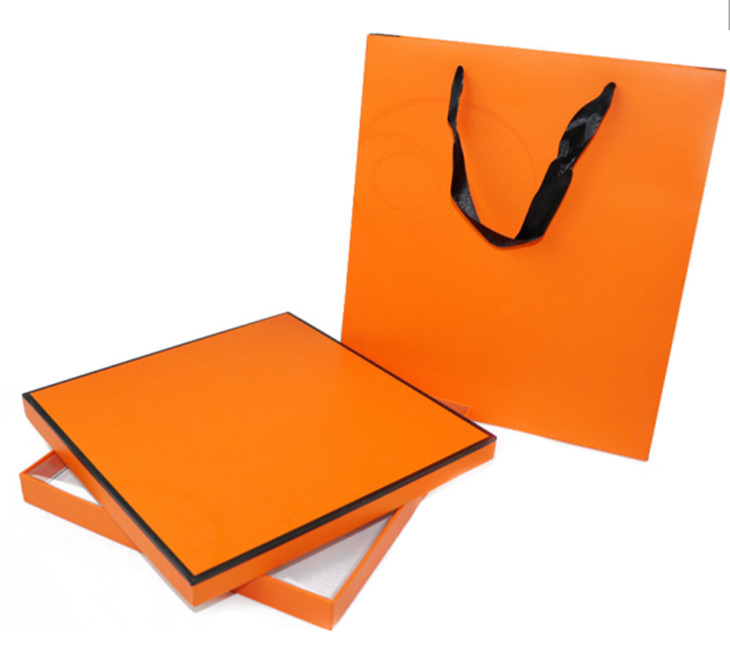 gift box.jpg