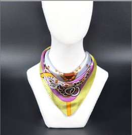 Factory Direct Custom Screen Printing Satin Silk Small Square For UK Client