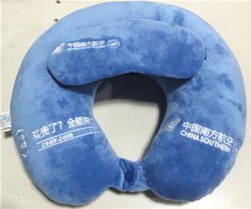Make Bolster And Eyemask With Emboridery Logo Set For Flight